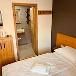 Pjagodic Cerklje - 5min To Airport - Free Parking 4*