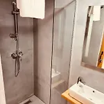 호텔 Pjagodic Cerklje - 5min To Airport - Free Parking