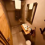 Pjagodic Cerklje - 5min To Airport - Free Parking 호텔