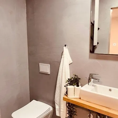 Pj Cerklje - 5min To Airport - Free Parking 4* Cerklje na Gorenjskem