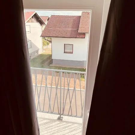 Hotel Pj Cerklje - 5min To Airport - Free Parking