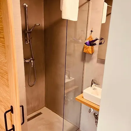 Hotel Pj Cerklje - 5min To Airport - Free Parking