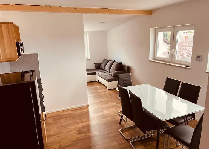 Hotel Pjagodic Cerklje - 5min To Airport - Free Parking Cerklje na Gorenjskem