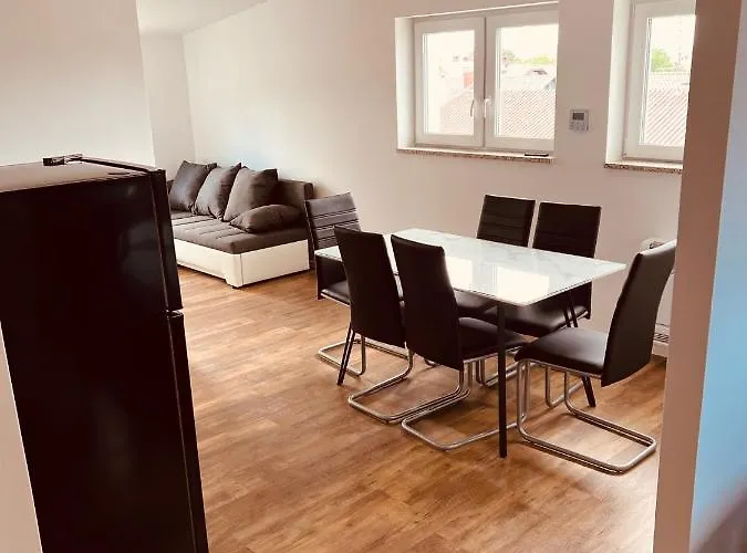 Pjagodic Cerklje - 5min To Airport - Free Parking Hotel