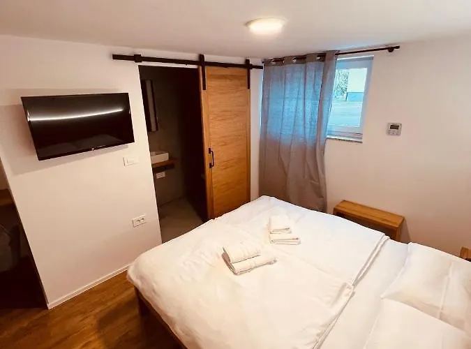 Pjagodic Cerklje - 5min To Airport - Free Parking Cerklje na Gorenjskem