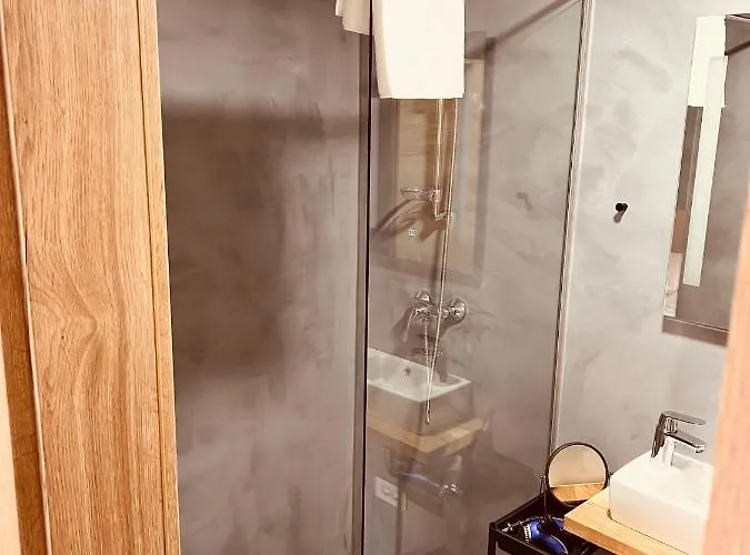 Pjagodic Cerklje - 5min To Airport - Free Parking Hotel 4*