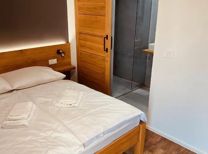 Hotel Pjagodic Cerklje - 5min To Airport - Free Parking