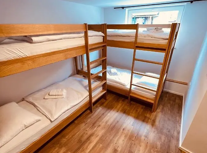 Pjagodic Cerklje - 5min To Airport - Free Parking 4*