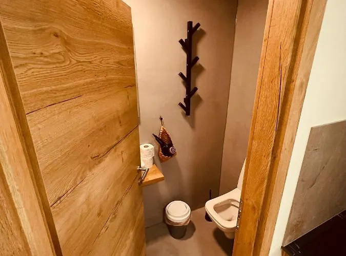 Pjagodic Cerklje - 5min To Airport - Free Parking Hotel 4*