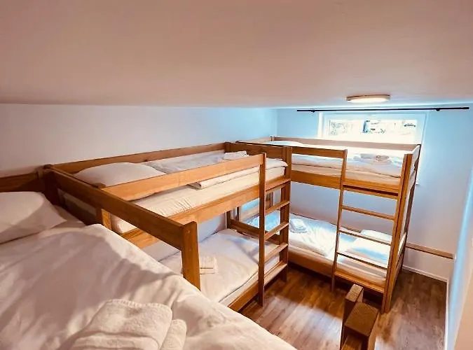 Hotel Pjagodic Cerklje - 5min To Airport - Free Parking Cerklje na Gorenjskem