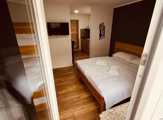 Pjagodic Cerklje - 5min To Airport - Free Parking