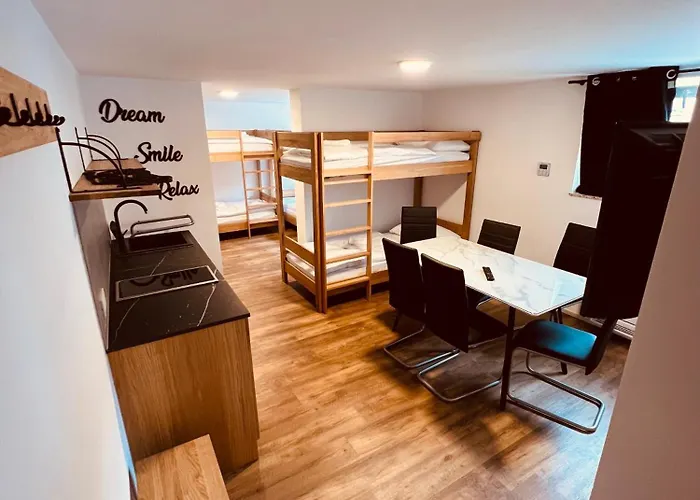 Pjagodic Cerklje - 5min To Airport - Free Parking Hotel